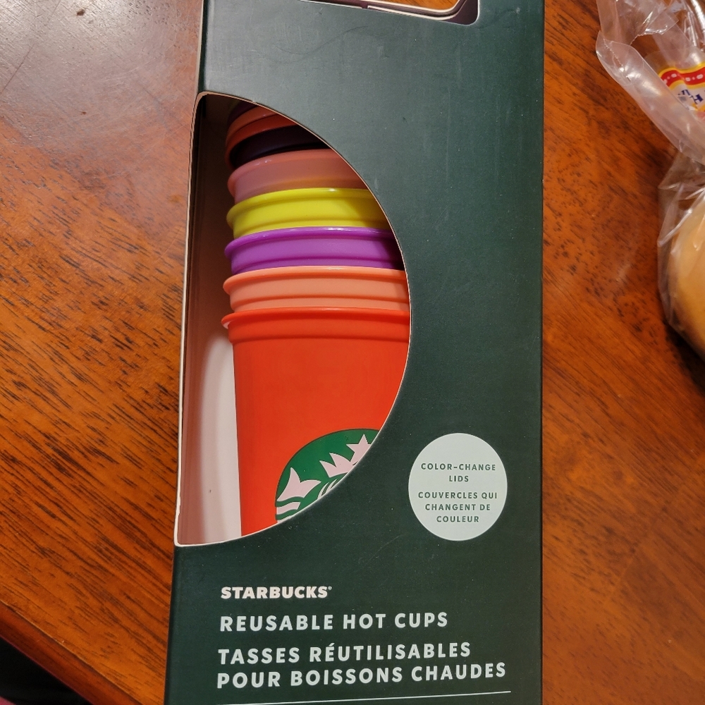 Starbucks Reusable Color Changing  Hot Cups